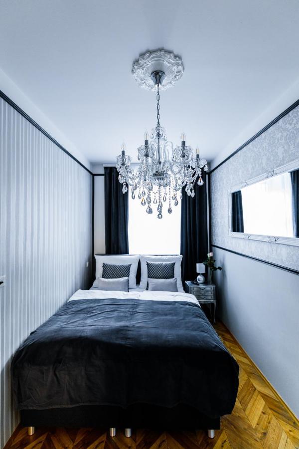 Sophies Place Yppenplatz - Imperial Lifestyle Parking Apartment Wien